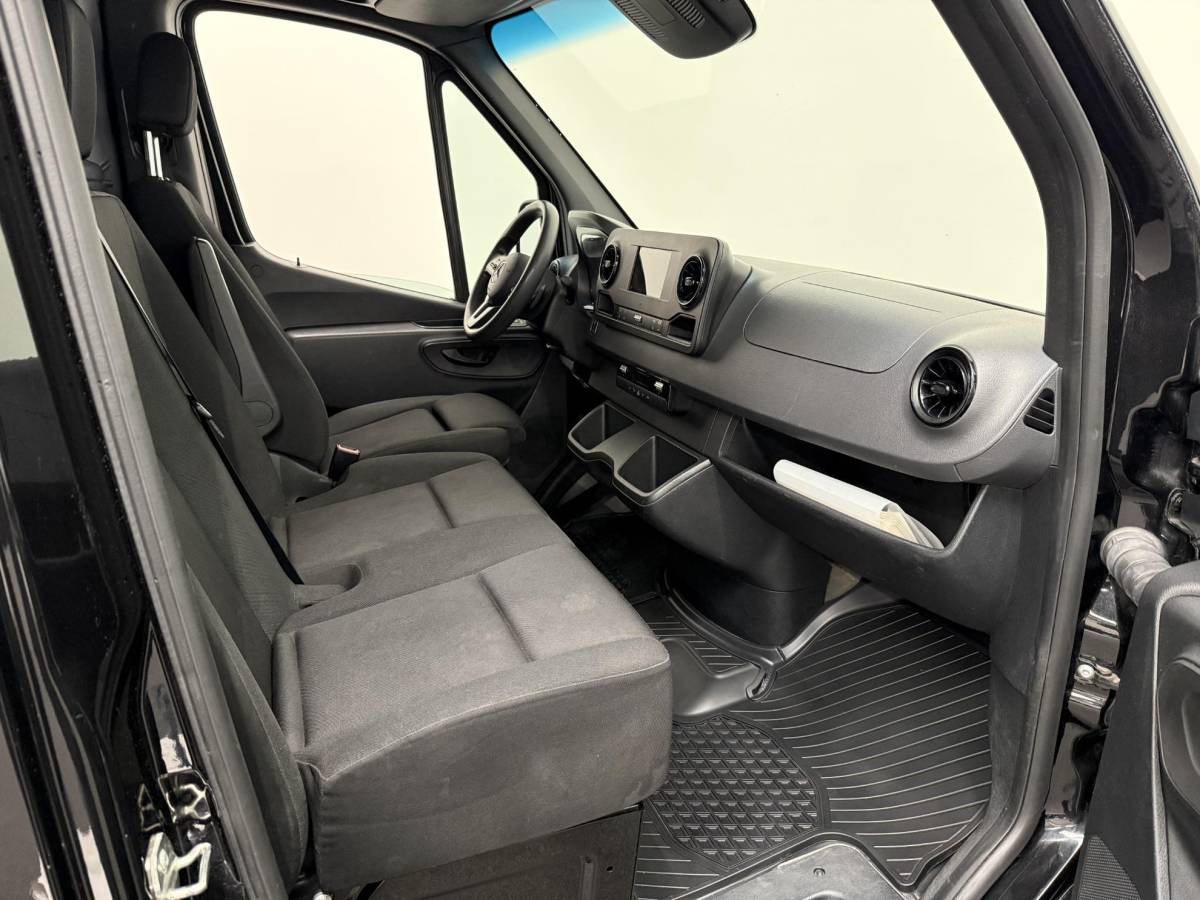 Mercedes-Benz Sprinter Mercedes-Benz Sprinter 311 1.9 CDI L3H2 RWD Navigatie Apple carplay/android Airco Camera Trekhaak 3-zits