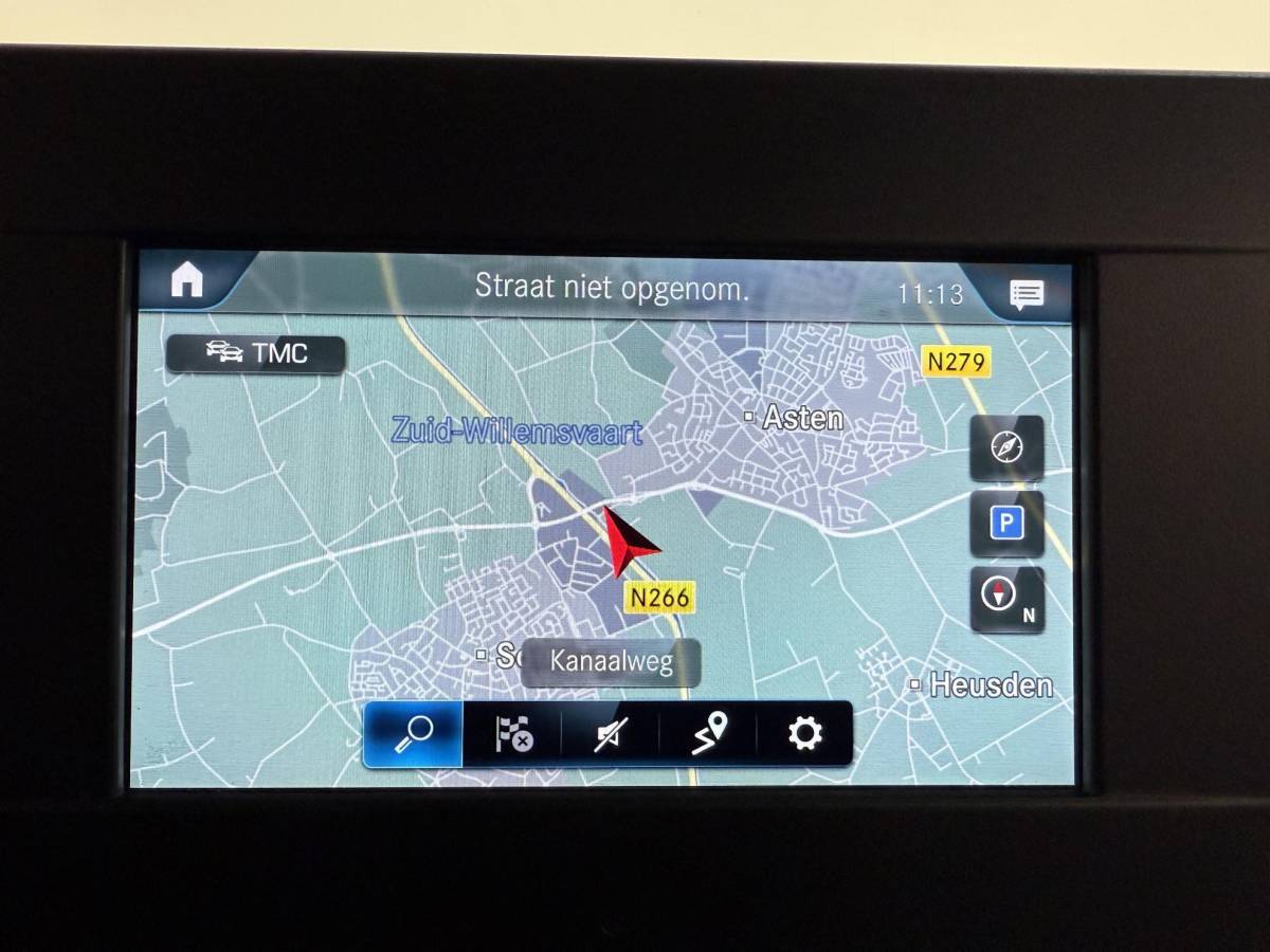 Mercedes-Benz Sprinter Mercedes-Benz Sprinter 311 1.9 CDI L3H2 RWD Navigatie Apple carplay/android Airco Camera Trekhaak 3-zits