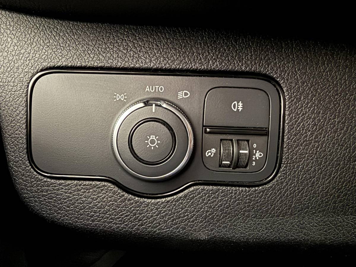 Mercedes-Benz Sprinter Mercedes-Benz Sprinter 311 1.9 CDI L3H2 RWD Navigatie Apple carplay/android Airco Camera Trekhaak 3-zits