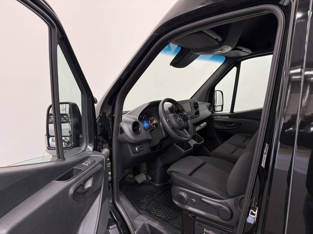 Mercedes-Benz Sprinter Mercedes-Benz Sprinter 311 1.9 CDI L3H2 RWD Navigatie Apple carplay/android Airco Camera Trekhaak 3-zits