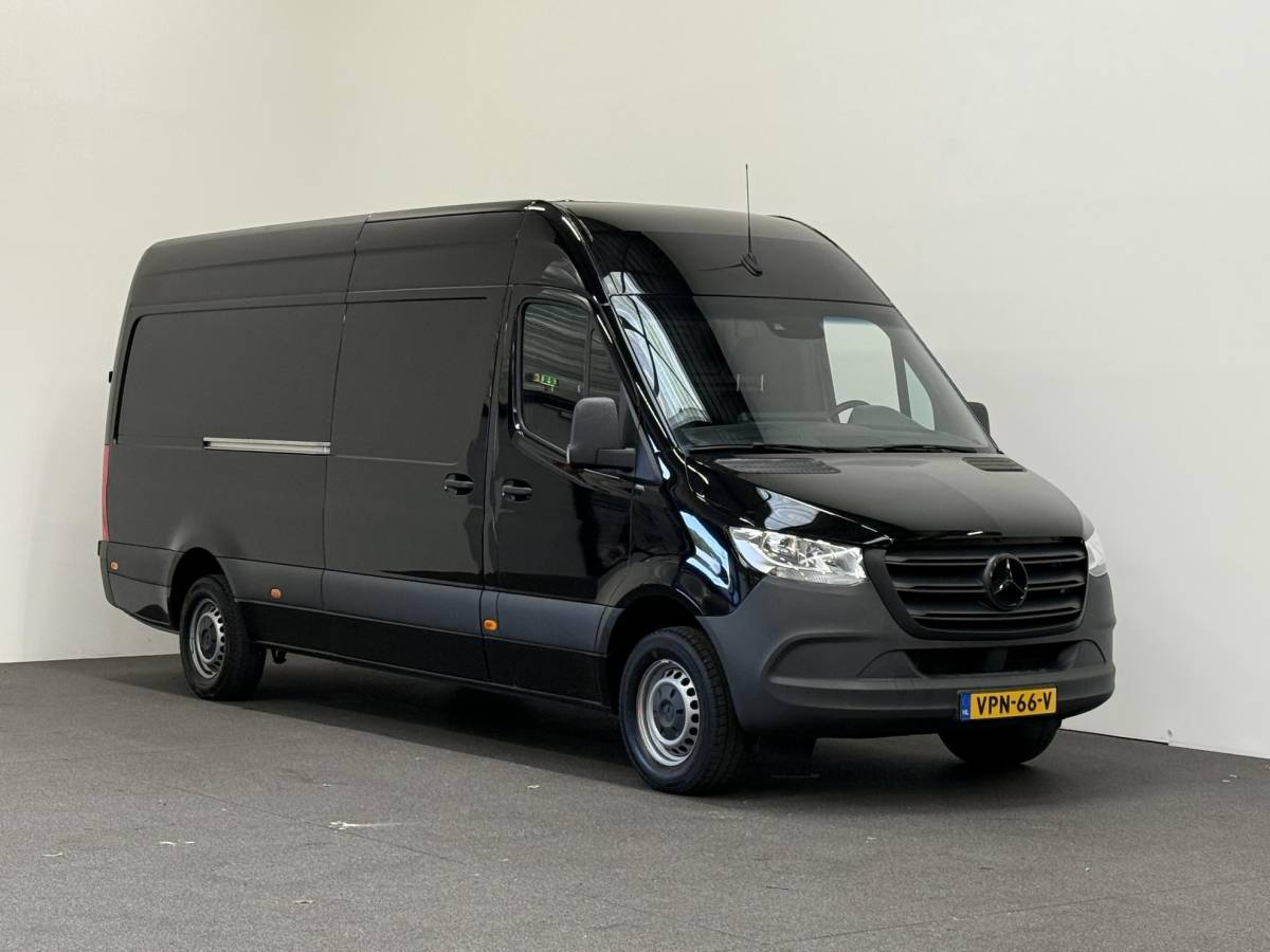 Mercedes-Benz Sprinter Mercedes-Benz Sprinter 311 1.9 CDI L3H2 RWD Navigatie Apple carplay/android Airco Camera Trekhaak 3-zits