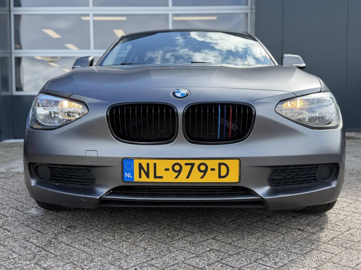 BMW 1 Serie BMW 1-serie 114i – Stoelverwarming – Lichtmetalen velgen – Airconditioning