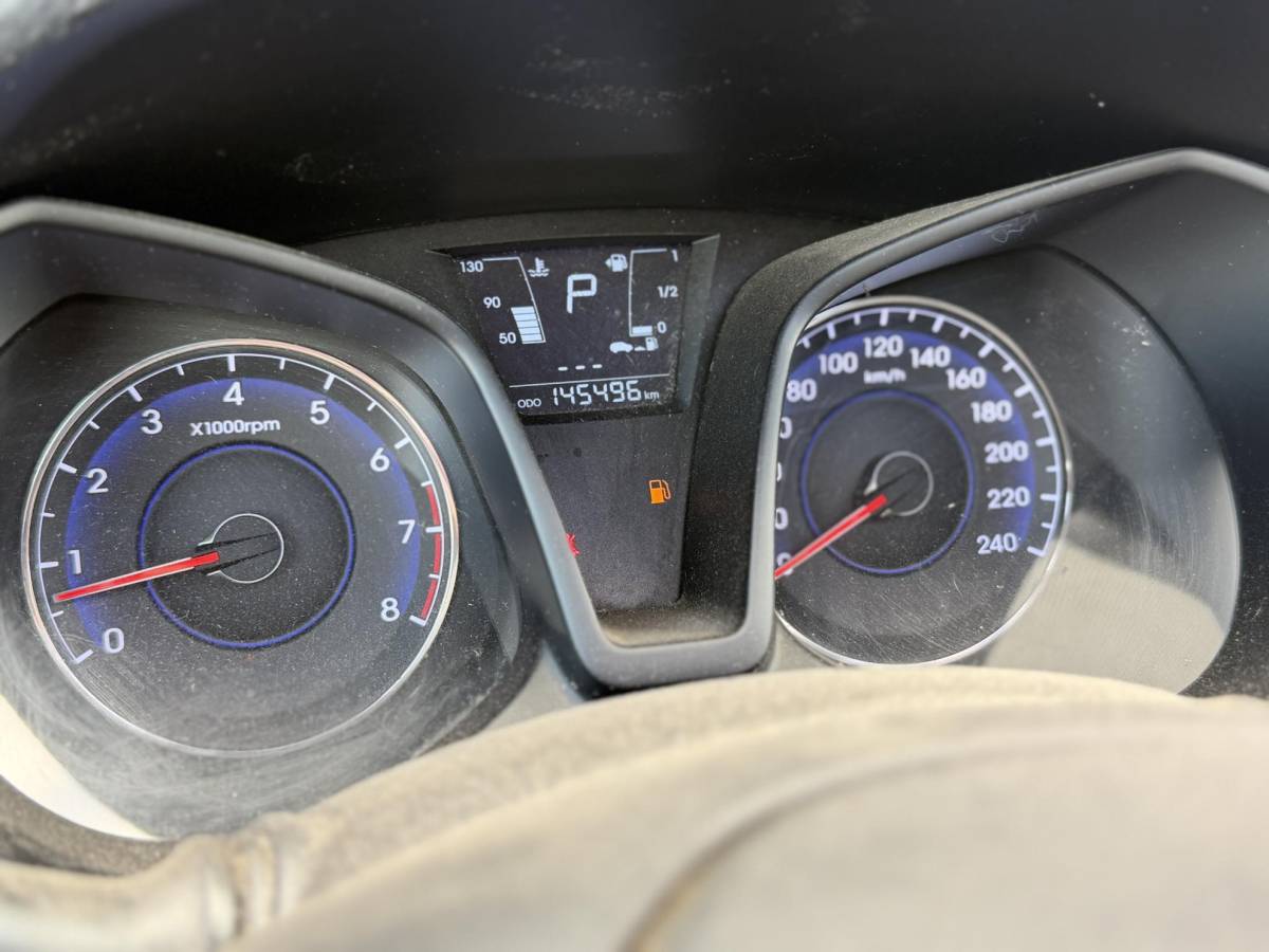 Hyundai ix20 Hyundai ix20 1.6i i-Catcher Automaat – Schuif-/Kanteldak – Climate Control – Lichtmetalen velgen – Trekhaak