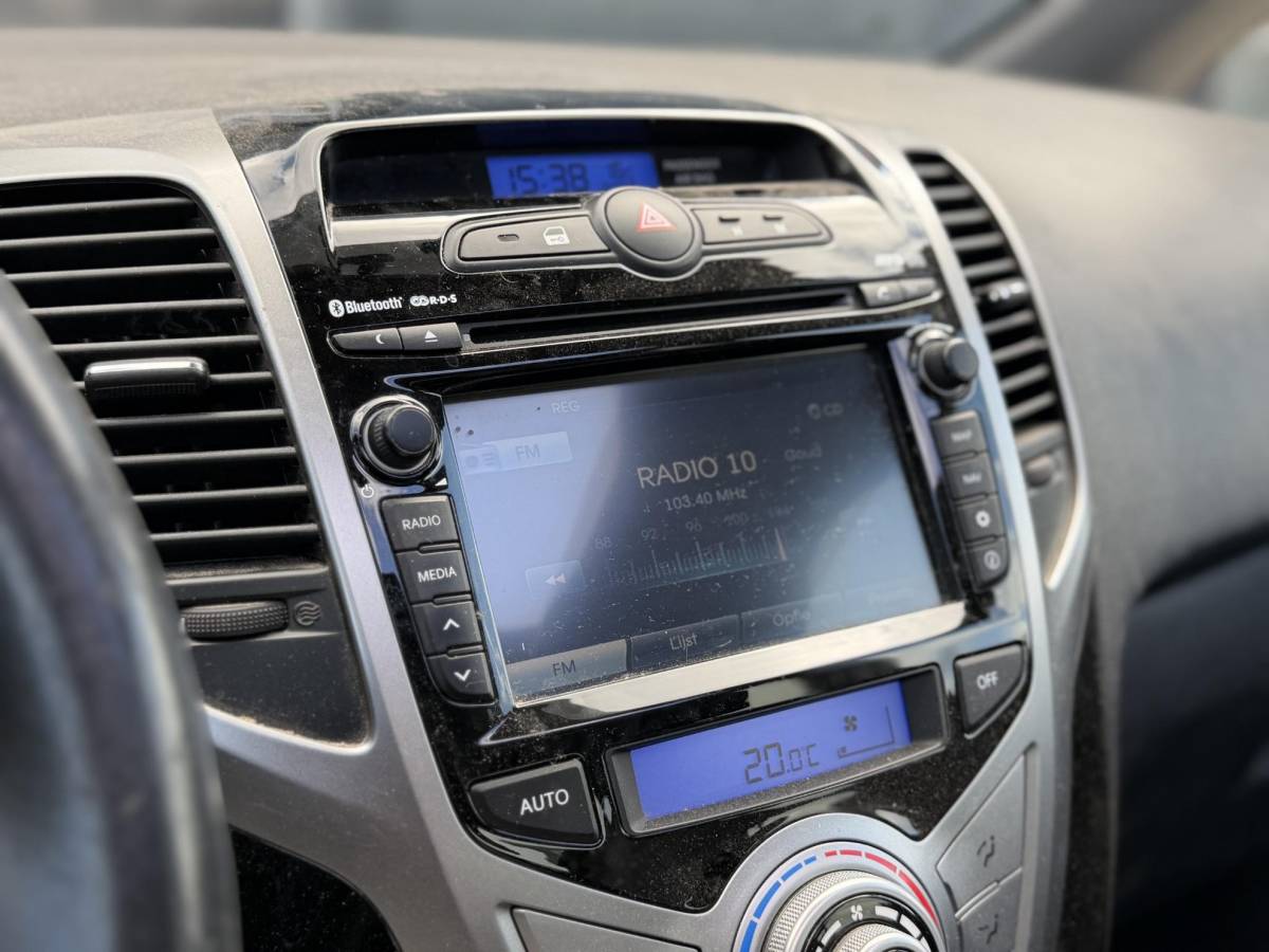 Hyundai ix20 Hyundai ix20 1.6i i-Catcher Automaat – Schuif-/Kanteldak – Climate Control – Lichtmetalen velgen – Trekhaak