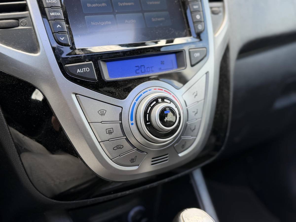 Hyundai ix20 Hyundai ix20 1.6i i-Catcher Automaat – Schuif-/Kanteldak – Climate Control – Lichtmetalen velgen – Trekhaak