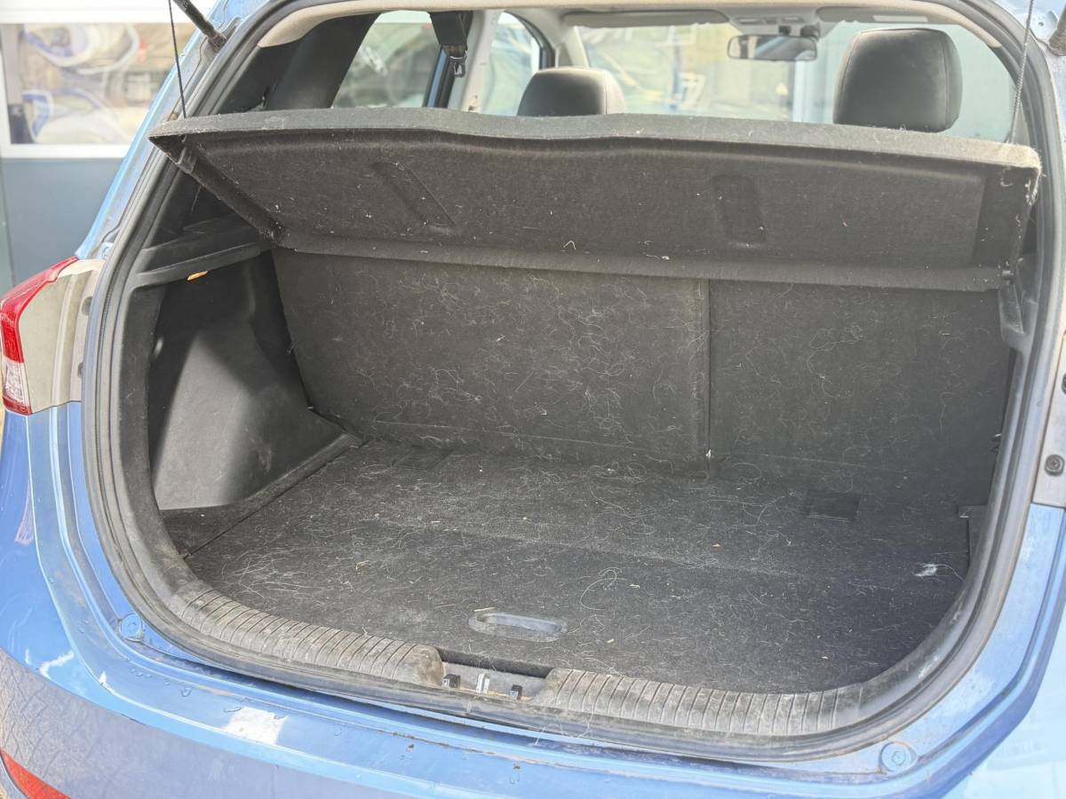 Hyundai ix20 Hyundai ix20 1.6i i-Catcher Automaat – Schuif-/Kanteldak – Climate Control – Lichtmetalen velgen – Trekhaak