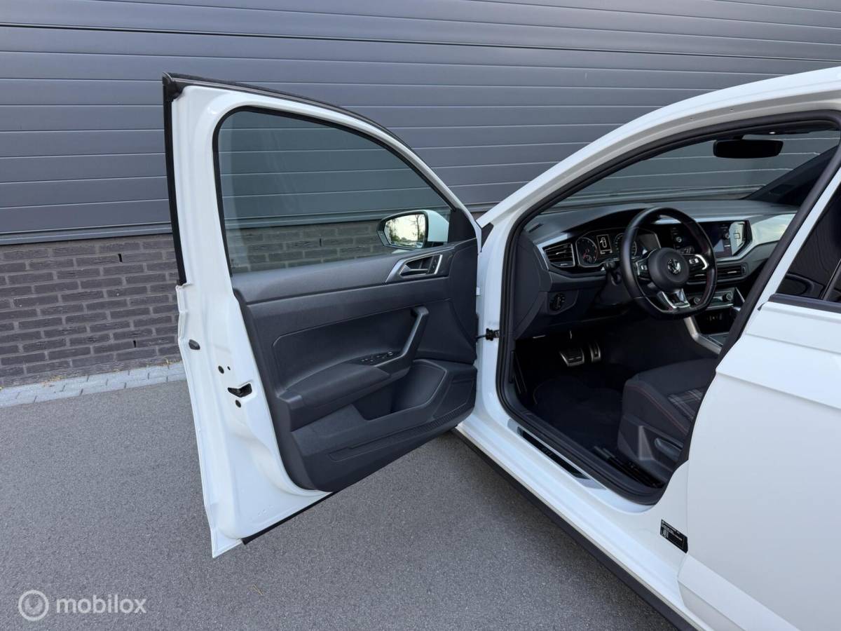 Volkswagen Polo Volkswagen Polo 2.0 TSI GTI DSG TOPSTAAT! CLIMA*CARPLAY*ADABCR*ACC*STOELVERW*ENZV..