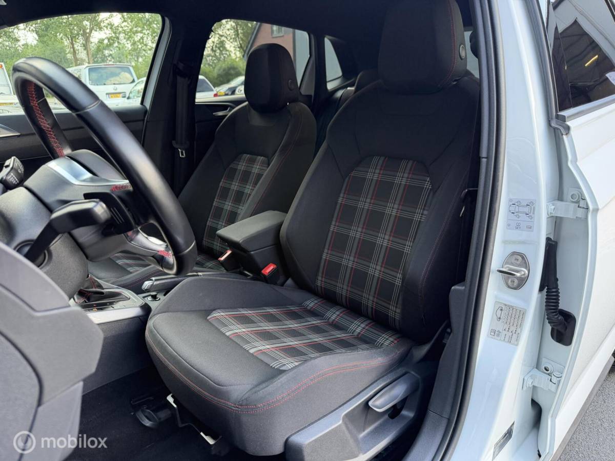 Volkswagen Polo Volkswagen Polo 2.0 TSI GTI DSG TOPSTAAT! CLIMA*CARPLAY*ADABCR*ACC*STOELVERW*ENZV..