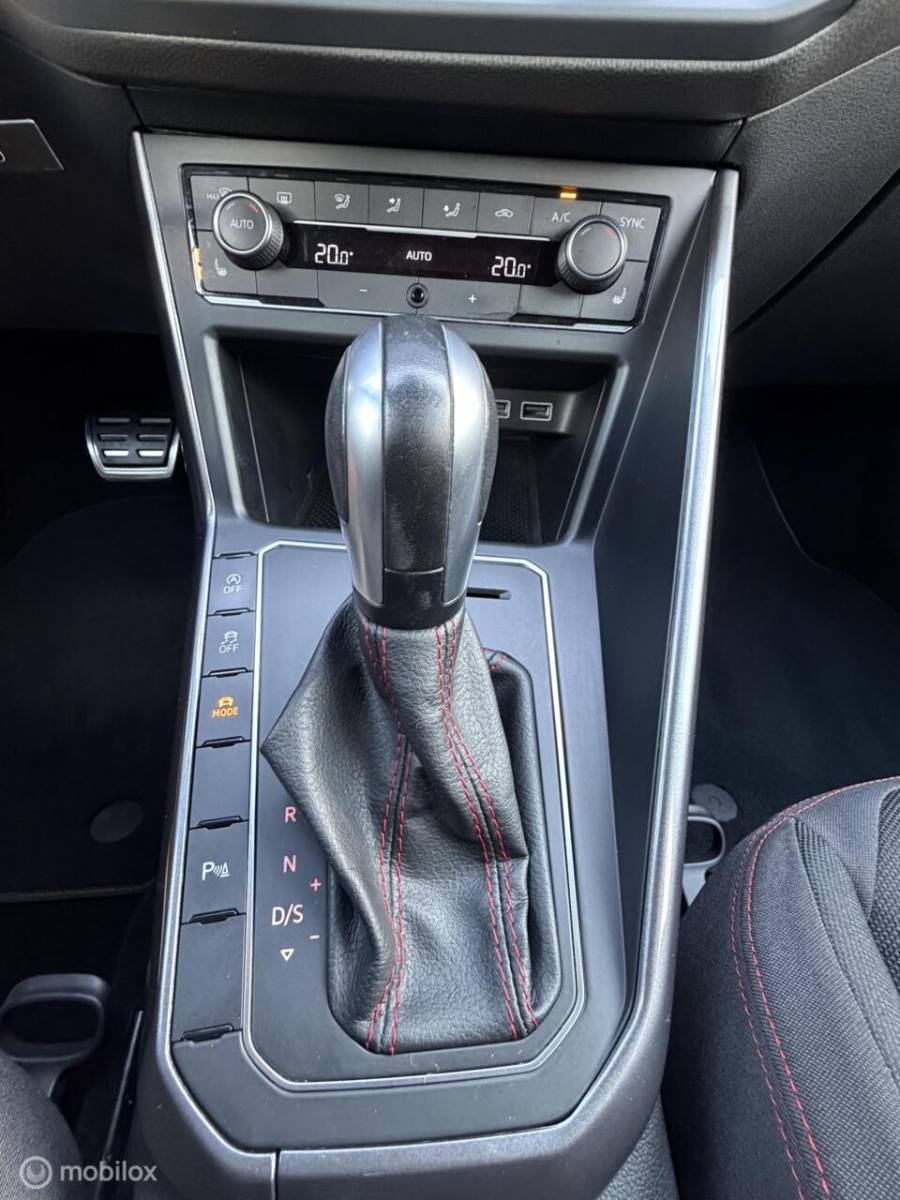 Volkswagen Polo Volkswagen Polo 2.0 TSI GTI DSG TOPSTAAT! CLIMA*CARPLAY*ADABCR*ACC*STOELVERW*ENZV..
