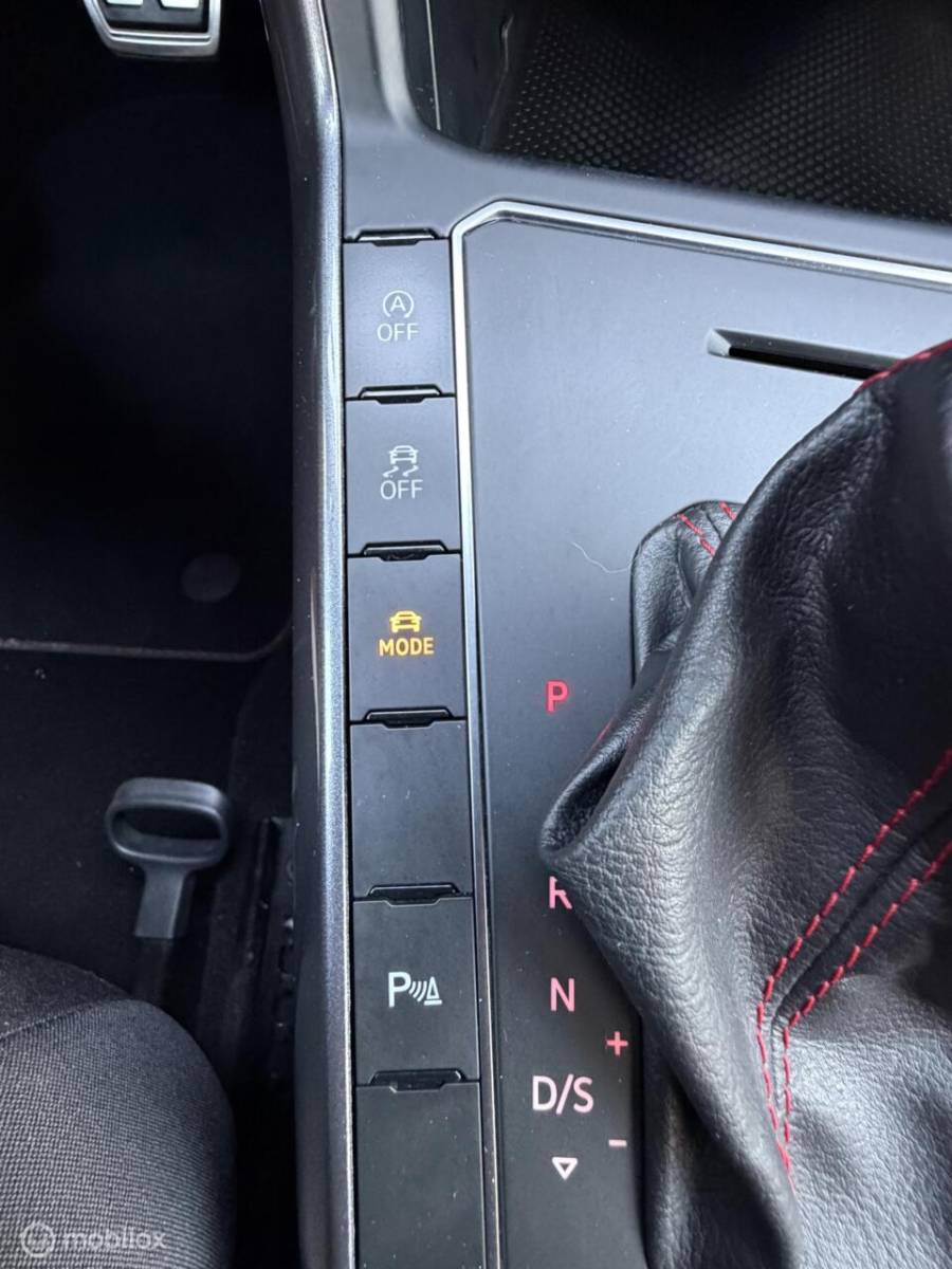 Volkswagen Polo Volkswagen Polo 2.0 TSI GTI DSG TOPSTAAT! CLIMA*CARPLAY*ADABCR*ACC*STOELVERW*ENZV..