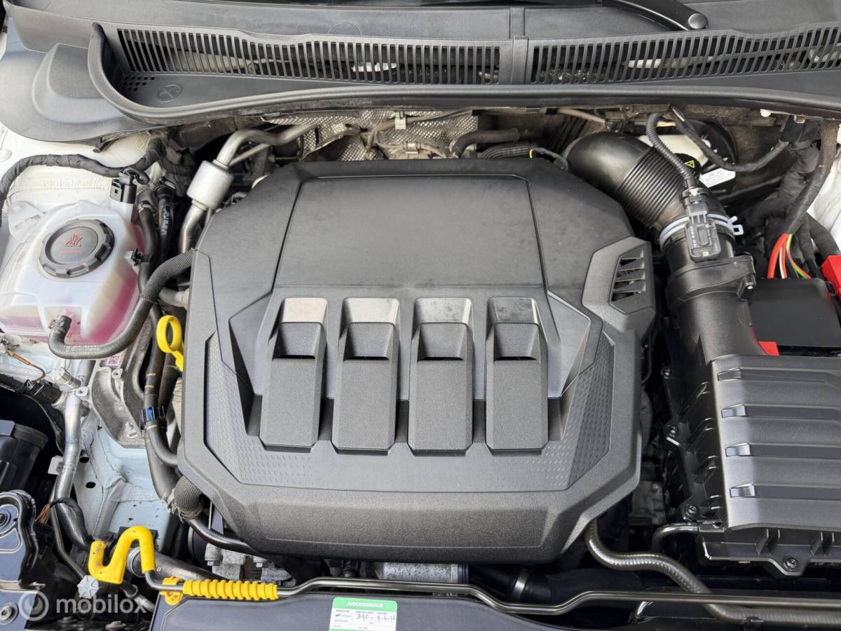 Volkswagen Polo Volkswagen Polo 2.0 TSI GTI DSG TOPSTAAT! CLIMA*CARPLAY*ADABCR*ACC*STOELVERW*ENZV..