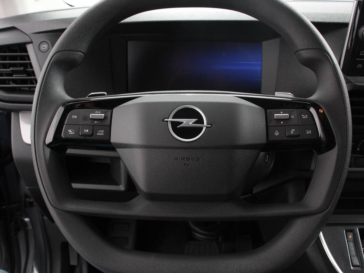 Opel Vivaro Opel Vivaro 2.0 BlueHDi 180 S&S L3 Automaat Apple Carplay /  Android Auto Parkeersensoren Trekhaak Camera Navigatie Cruise Control LED