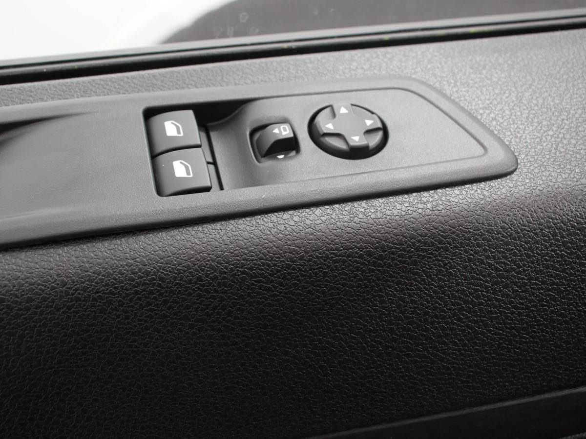 Opel Vivaro Opel Vivaro 2.0 BlueHDi 180 S&S L3 Automaat Apple Carplay /  Android Auto Parkeersensoren Trekhaak Camera Navigatie Cruise Control LED