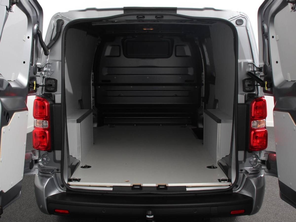 Opel Vivaro Opel Vivaro 2.0 BlueHDi 180 S&S L3 Automaat Apple Carplay /  Android Auto Parkeersensoren Trekhaak Camera Navigatie Cruise Control LED