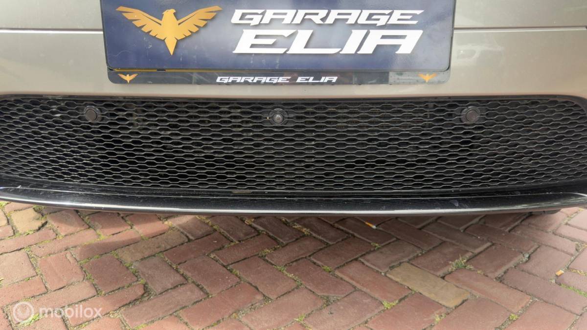 Land Rover Range Rover Velar Land Rover Range Rover Velar 2.0 P300 Turbo AWD R-Dynamic HS