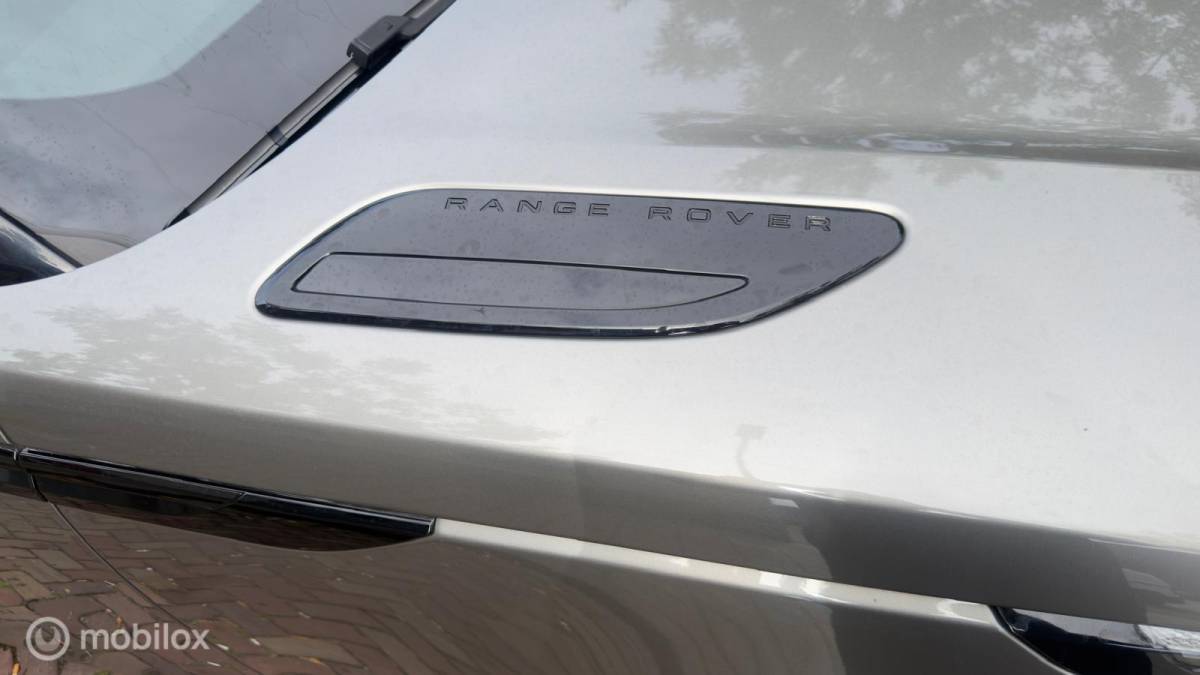 Land Rover Range Rover Velar Land Rover Range Rover Velar 2.0 P300 Turbo AWD R-Dynamic HS