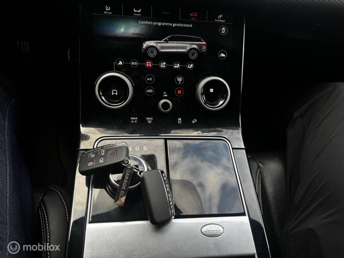 Land Rover Range Rover Velar Land Rover Range Rover Velar 2.0 P300 Turbo AWD R-Dynamic HS