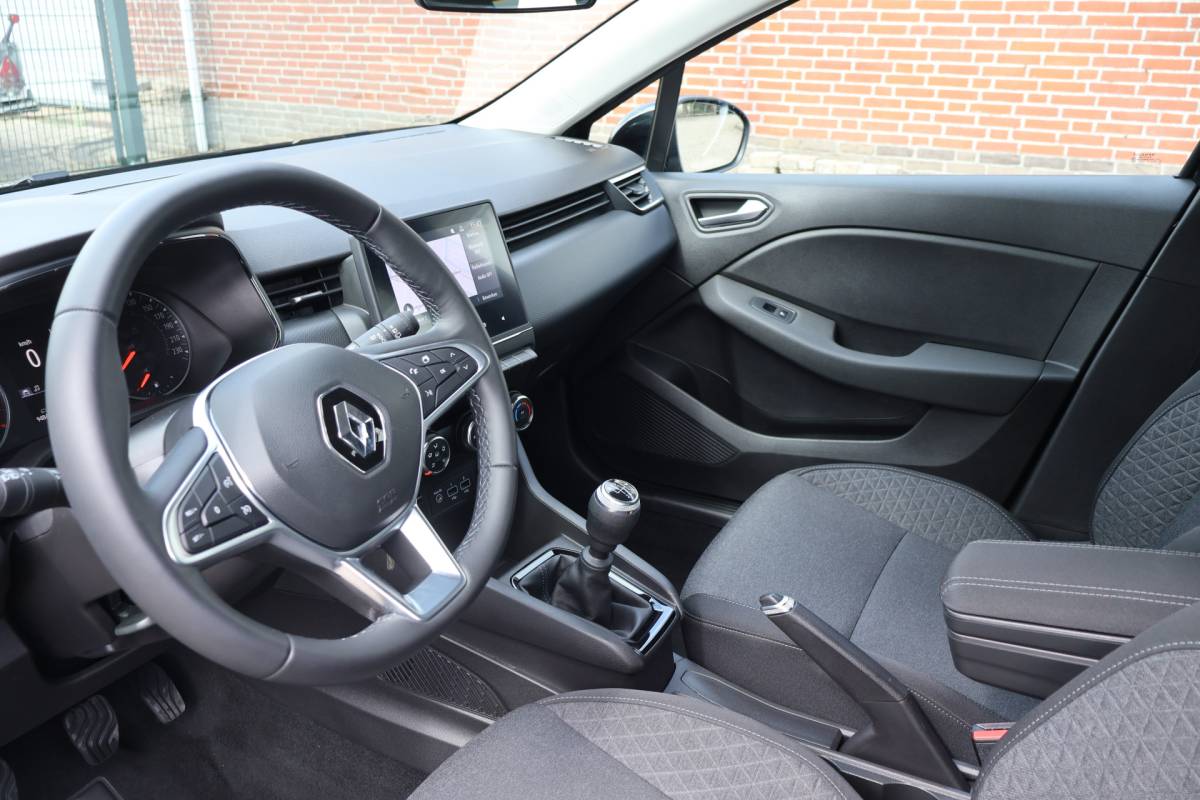Renault Clio Renault Clio 1.0 TCe Zen / NL-Auto / Navi / Led verl. / Pdc