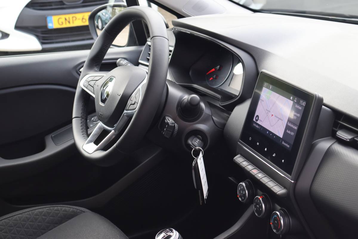 Renault Clio Renault Clio 1.0 TCe Zen / NL-Auto / Navi / Led verl. / Pdc