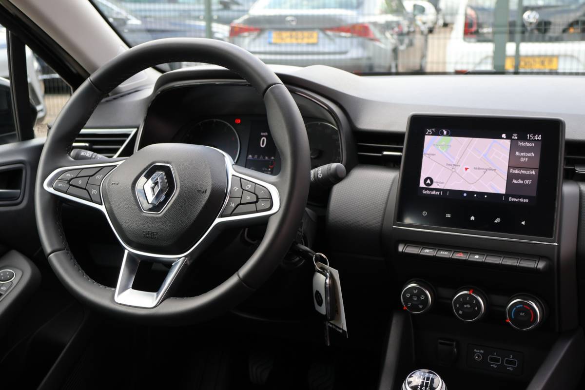 Renault Clio Renault Clio 1.0 TCe Zen / NL-Auto / Navi / Led verl. / Pdc