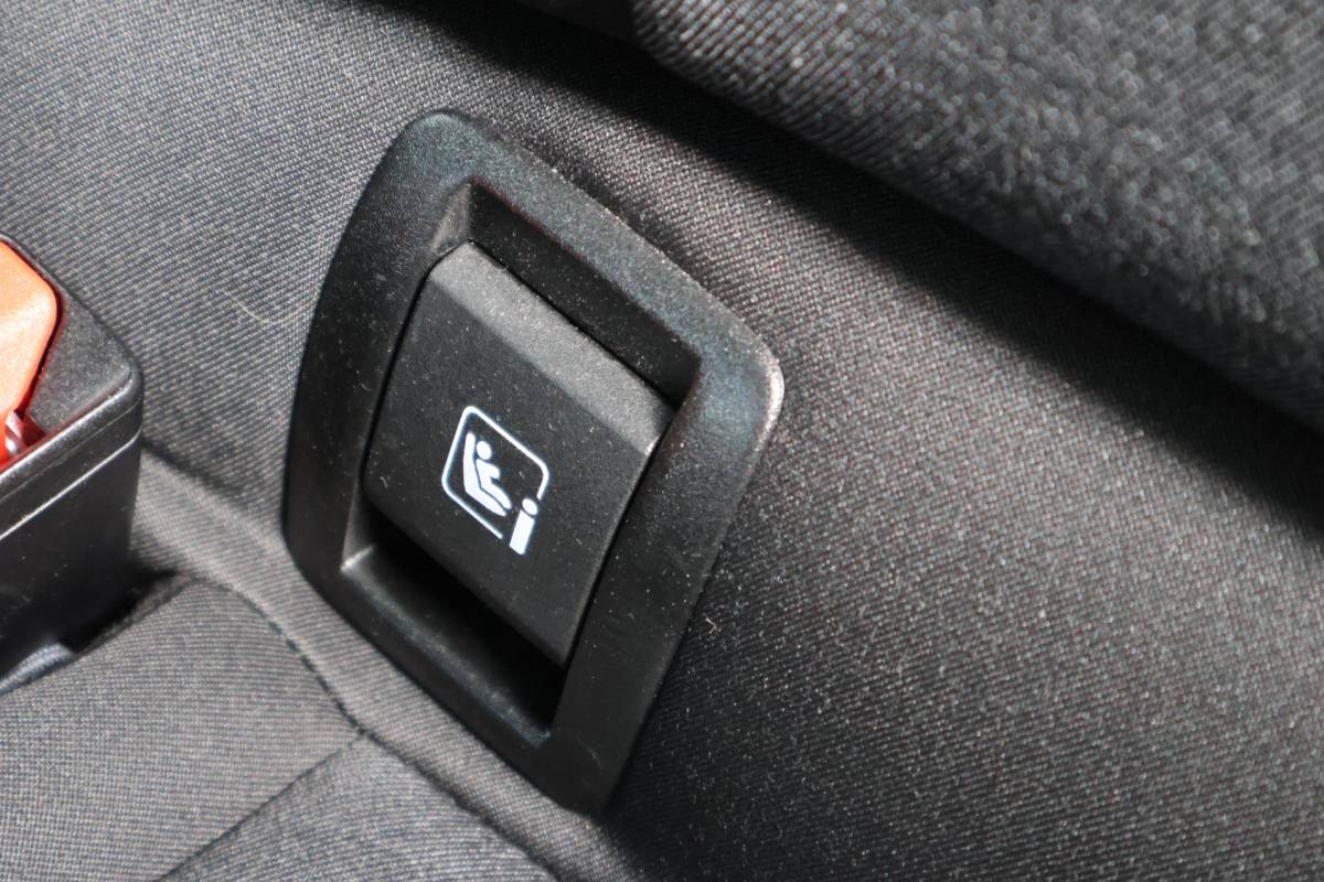 Renault Clio Renault Clio 1.0 TCe Zen / NL-Auto / Navi / Led verl. / Pdc