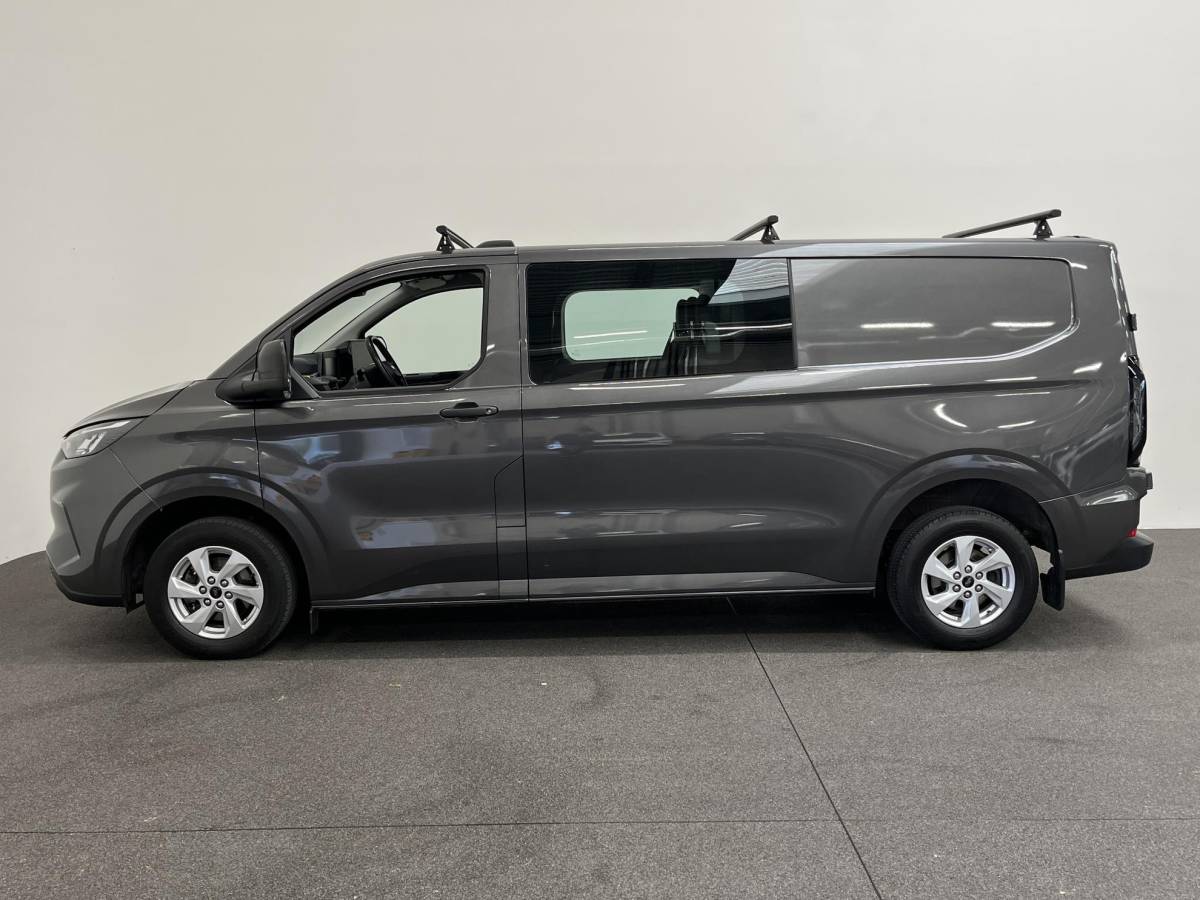 Ford Transit Custom Ford Transit Custom 300 2.0 TDCI L2H1 Trend NM Dubbele Cabine Ford Transit Custom 300 2.0 TDCI L2H1 Trend NM Airco Navi Cruise PDC Camera