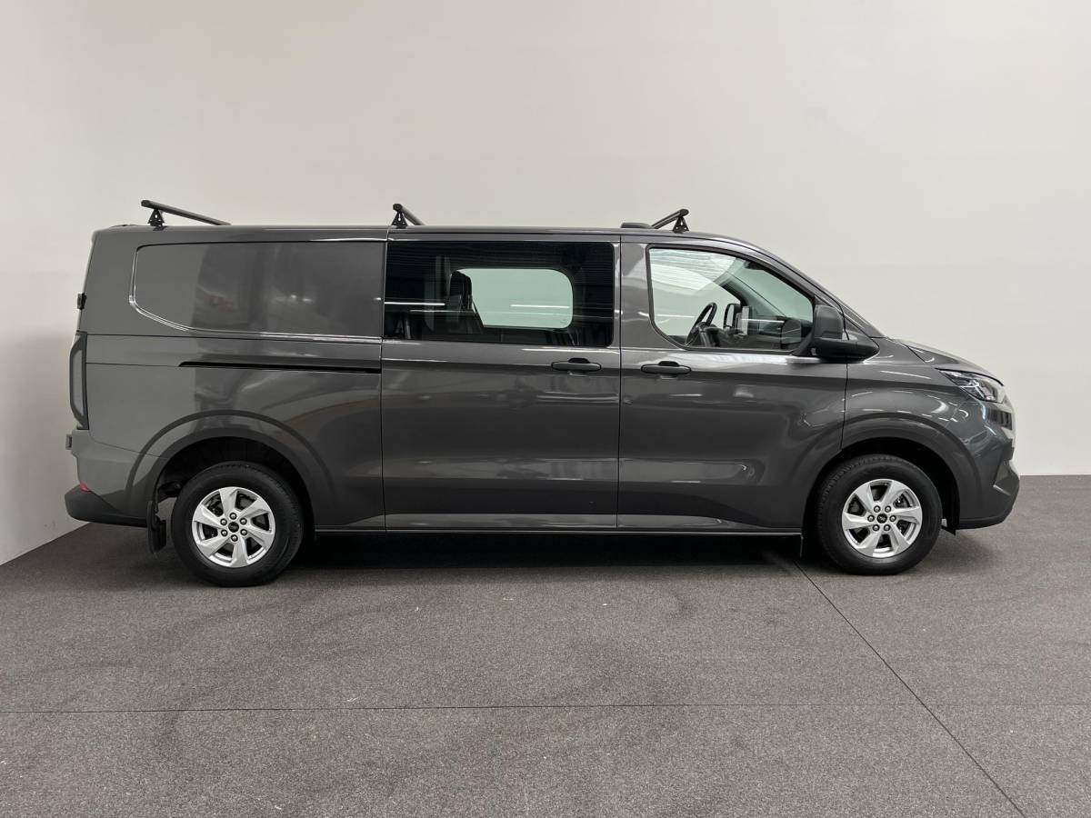 Ford Transit Custom Ford Transit Custom 300 2.0 TDCI L2H1 Trend NM Dubbele Cabine Ford Transit Custom 300 2.0 TDCI L2H1 Trend NM Airco Navi Cruise PDC Camera