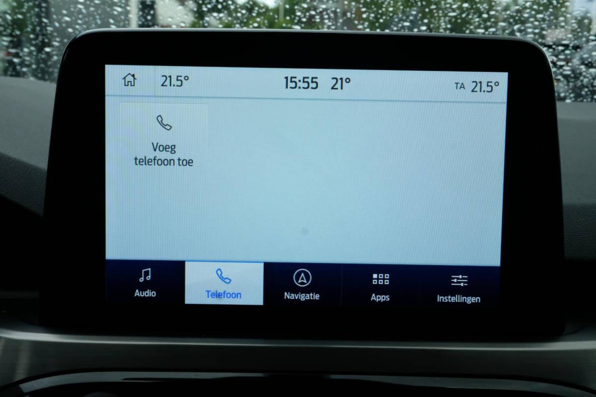 Ford Kuga Ford Kuga 2.5 PHEV Titanium 224 PK | Winterpack | Stoelverwarming | Navigatie | Parkeersensoren | CarPlay | Climate Control