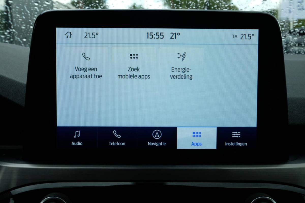 Ford Kuga Ford Kuga 2.5 PHEV Titanium 224 PK | Winterpack | Stoelverwarming | Navigatie | Parkeersensoren | CarPlay | Climate Control