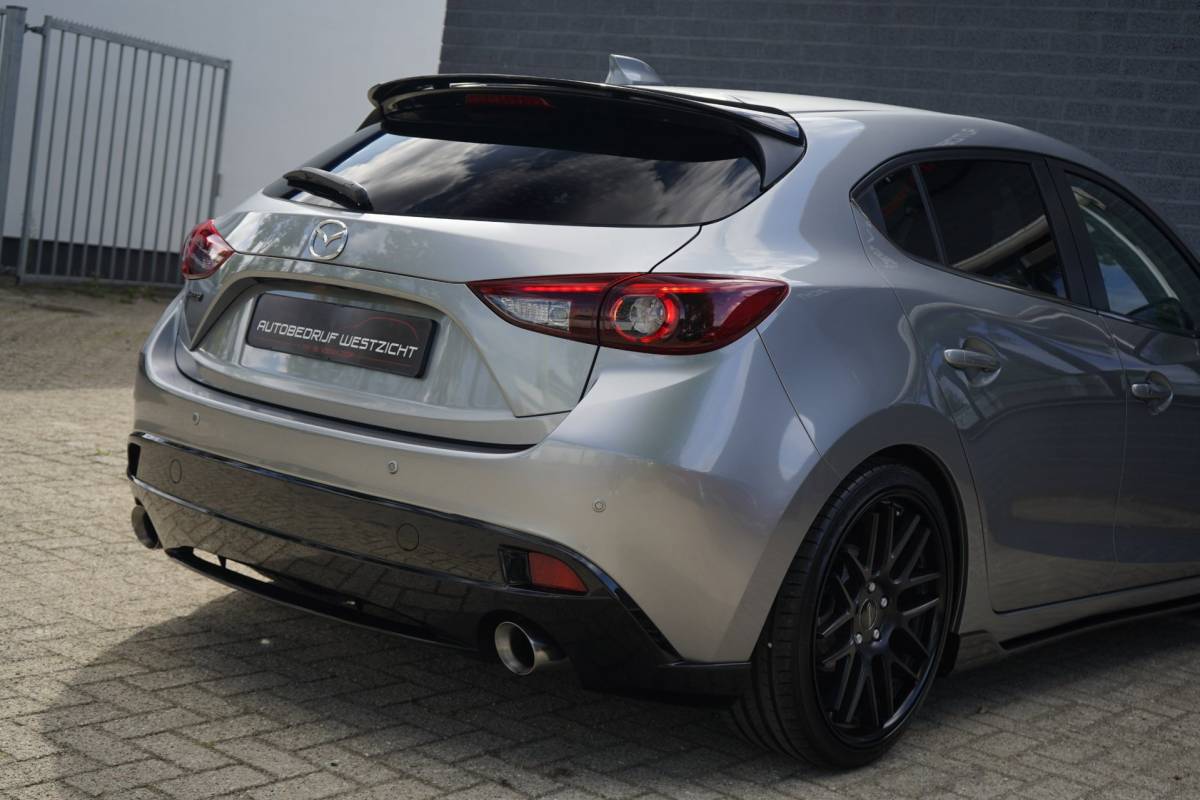 Mazda 3 Mazda 3 2.0 GT-M 165pk, H&R, 19 inch, ATH Bodykit + uitlaat!