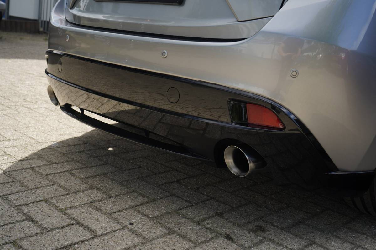 Mazda 3 Mazda 3 2.0 GT-M 165pk, H&R, 19 inch, ATH Bodykit + uitlaat!