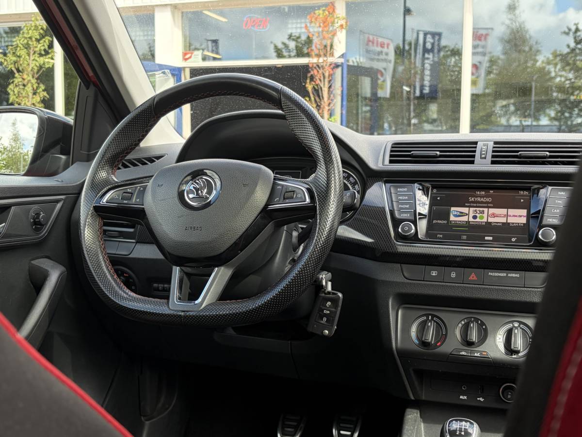Škoda Fabia ŠKODA Fabia 1.2 TSI Monte Carlo | UNIEK! | Pano | Navi | PDC | Rijklaar met beurt & garantie!