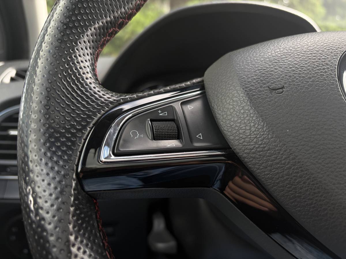 Škoda Fabia ŠKODA Fabia 1.2 TSI Monte Carlo | UNIEK! | Pano | Navi | PDC | Rijklaar met beurt & garantie!