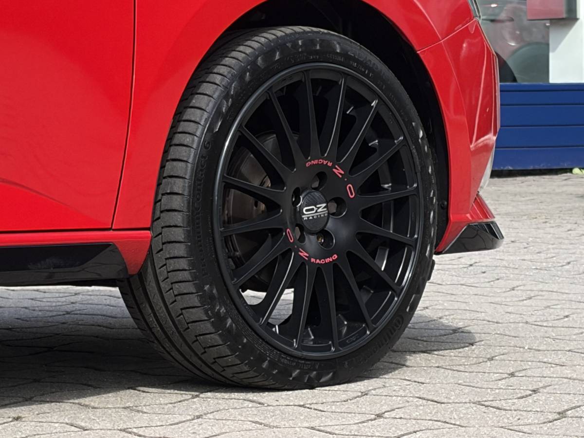 Škoda Fabia ŠKODA Fabia 1.2 TSI Monte Carlo | UNIEK! | Pano | Navi | PDC | Rijklaar met beurt & garantie!
