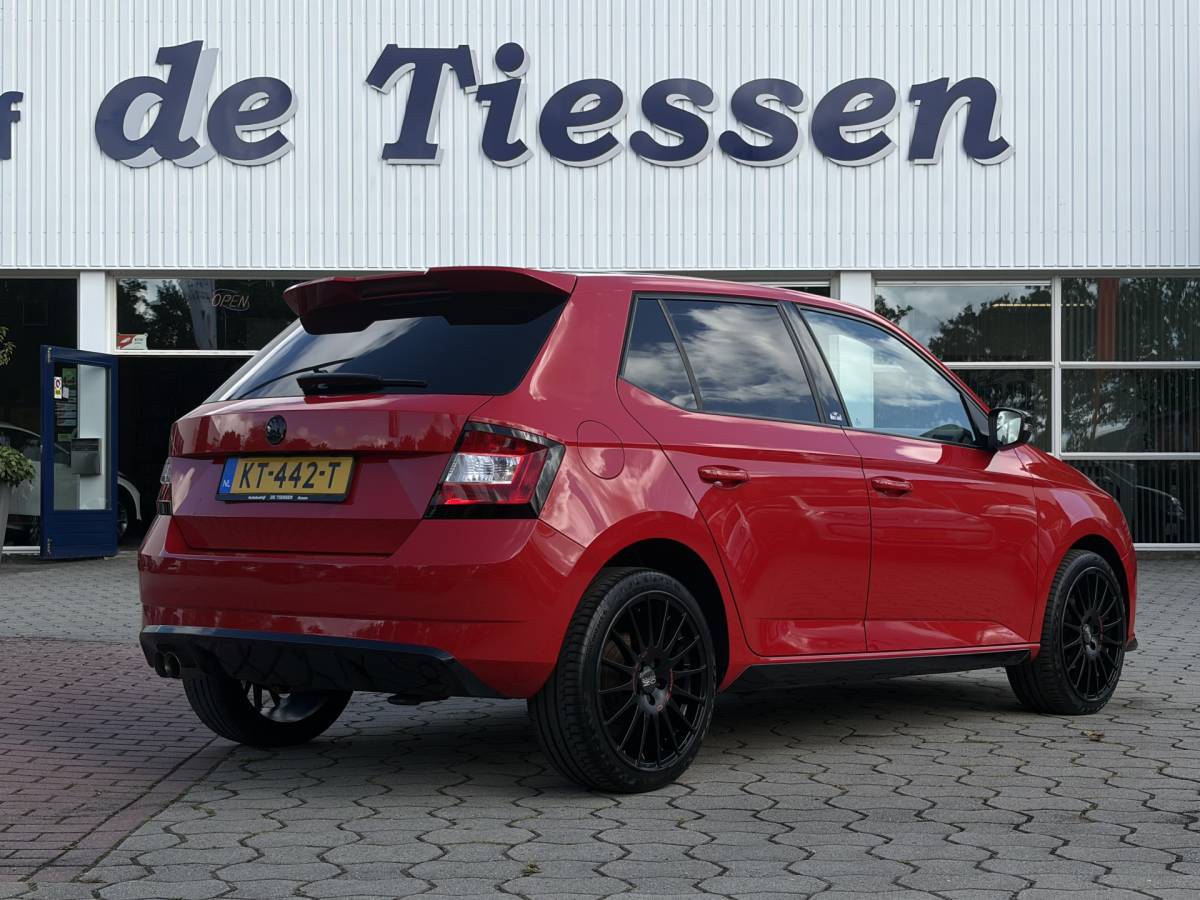Škoda Fabia ŠKODA Fabia 1.2 TSI Monte Carlo | UNIEK! | Pano | Navi | PDC | Rijklaar met beurt & garantie!