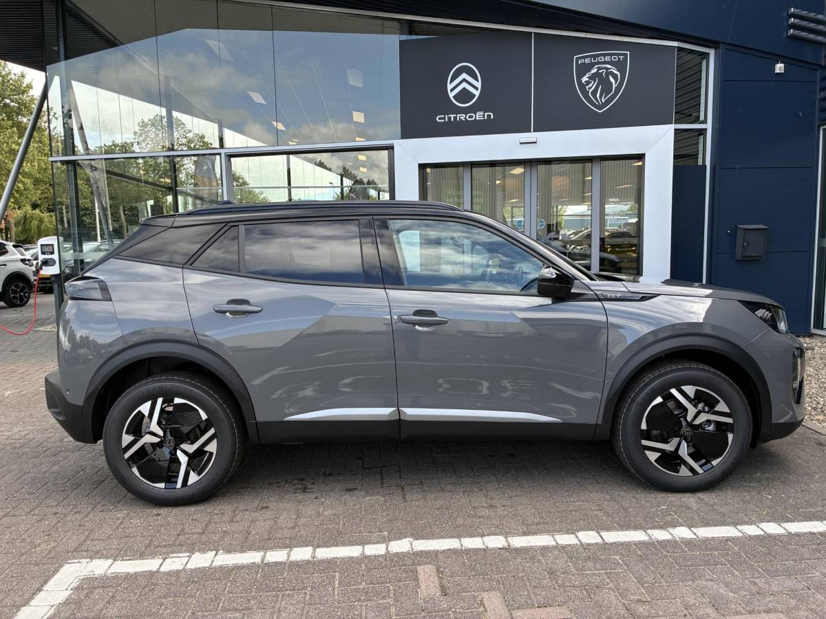 Peugeot 2008 Peugeot 2008 1.2 Hybrid 145pk GT | Automaat | Dode hoekbewaking | Rondom zicht camera | Navigatie full map | 17 inch LichtMetaal