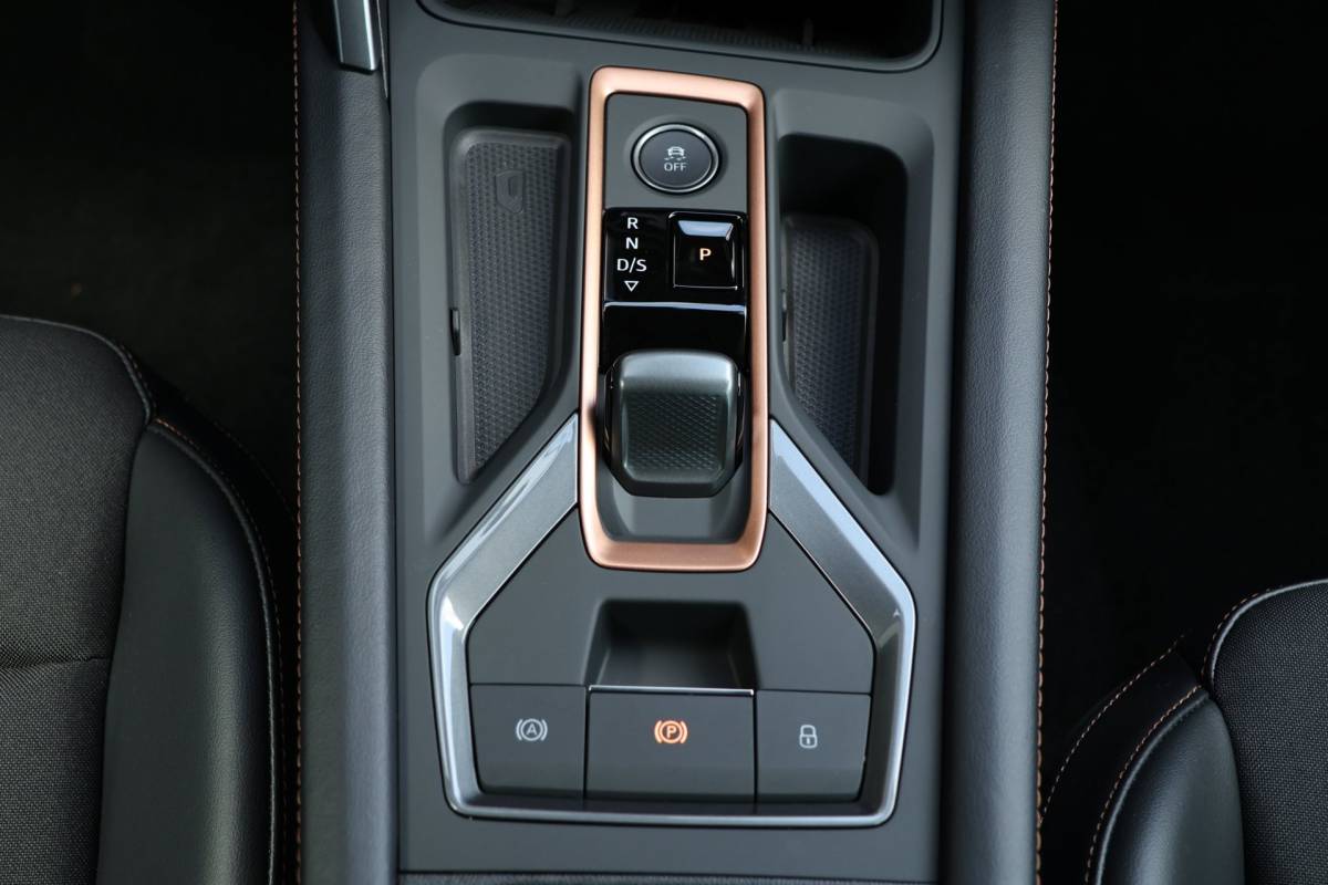 CUPRA Formentor Cupra Formentor 1.5 TSI e-Hybrid SOH 100% Nieuw model 360° camera Stoel-/stuurverwarming