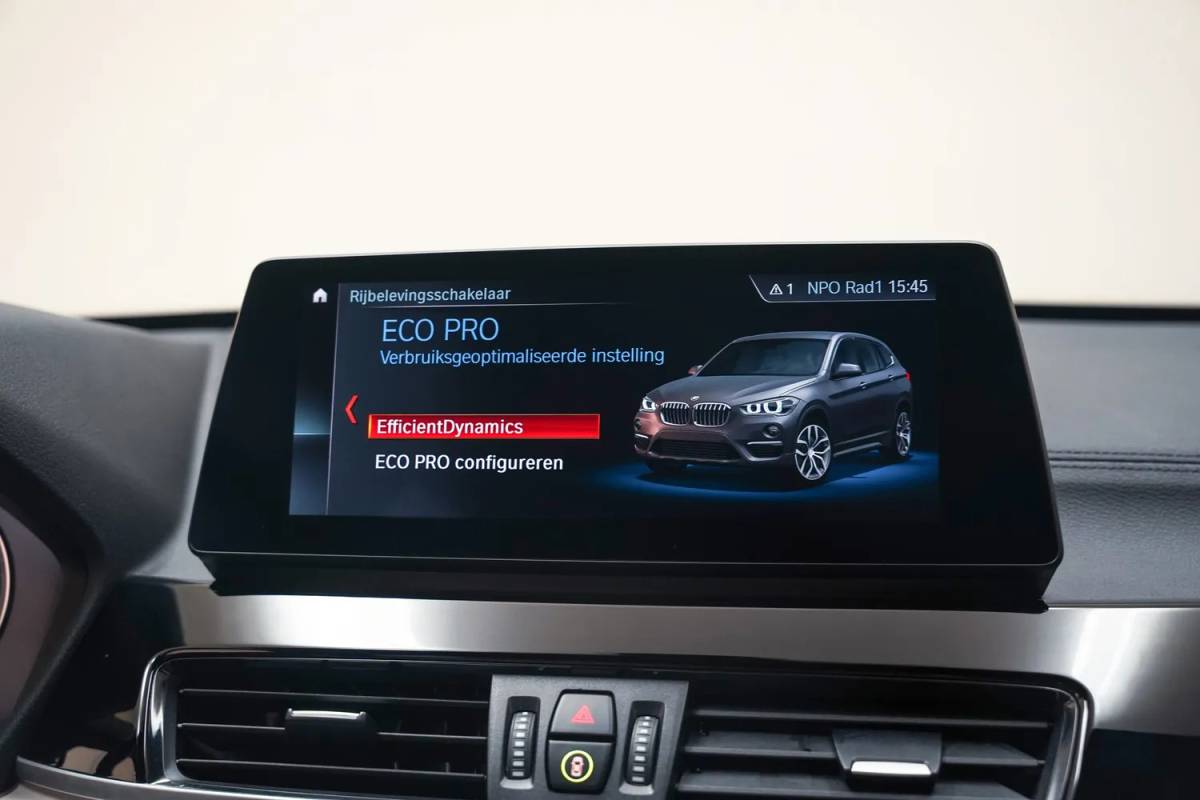 BMW X1 BMW X1 sDrive20i High Executive Edition [ Clima LED Navi prof. Leder Head-up ]