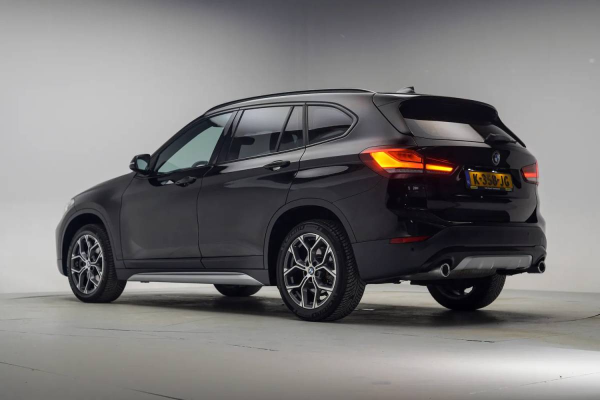 BMW X1 BMW X1 sDrive20i High Executive Edition [ Clima LED Navi prof. Leder Head-up ]