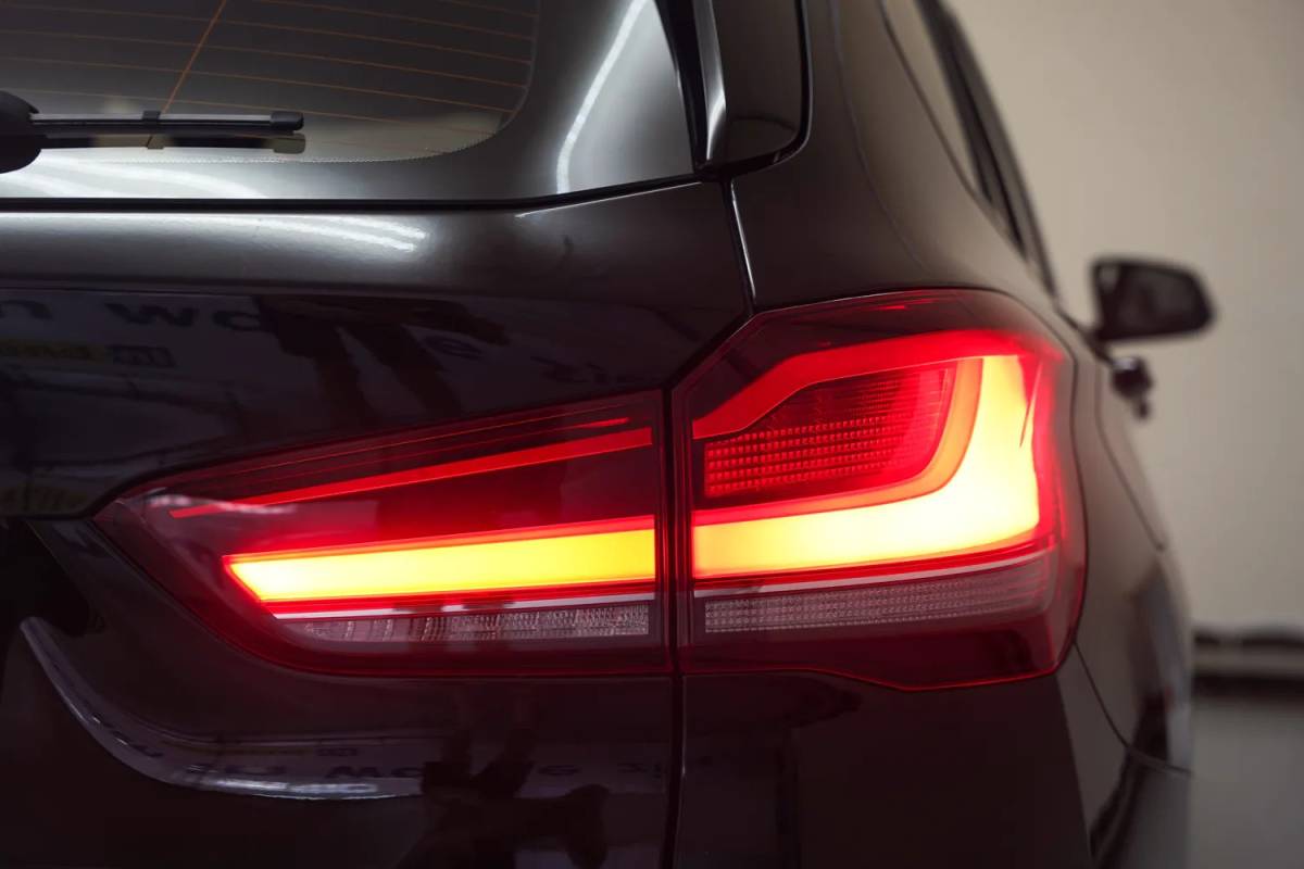 BMW X1 BMW X1 sDrive20i High Executive Edition [ Clima LED Navi prof. Leder Head-up ]