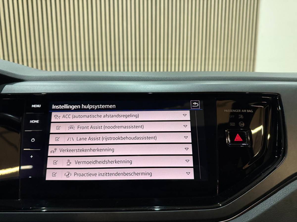 Volkswagen Polo Volkswagen POLO 1.0 TSI R-Line Business originele km’s Pano Navi Led IQ Lights