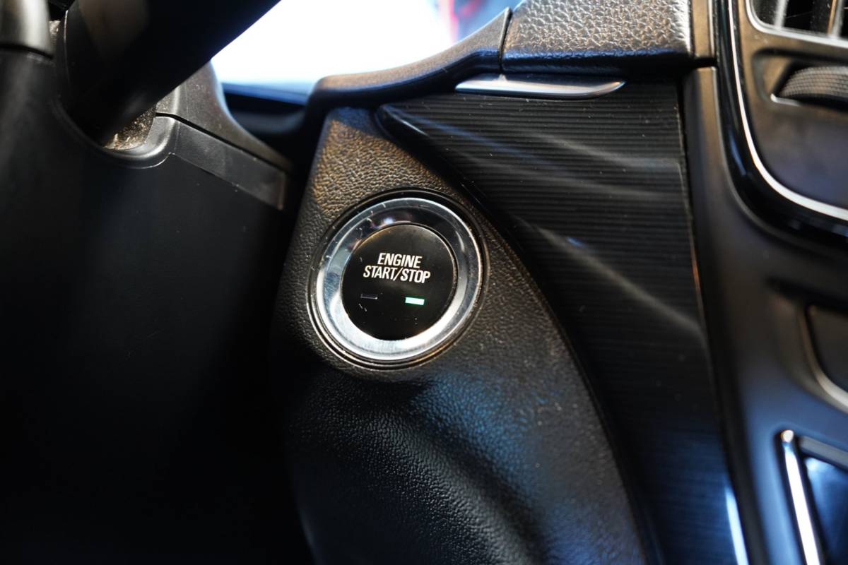 Opel Insignia Opel Insignia 1.4 T EcoFLEX Cosmo | STOELVERW | | STUURVERW. | CRUISE | NAVI | NAP | START/STOP KNOP | APK
