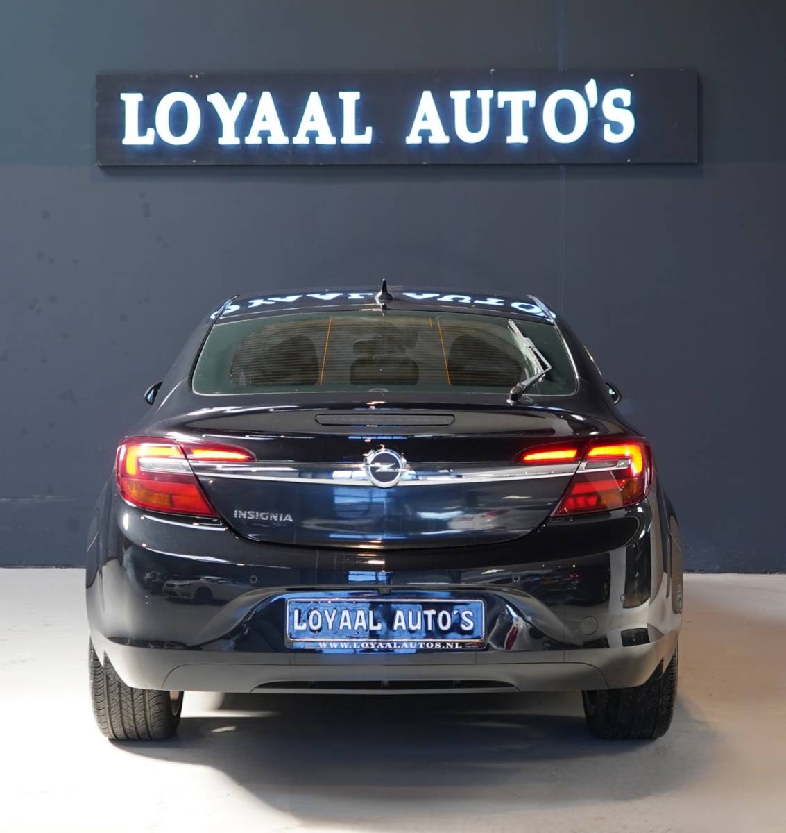 Opel Insignia Opel Insignia 1.4 T EcoFLEX Cosmo | STOELVERW | | STUURVERW. | CRUISE | NAVI | NAP | START/STOP KNOP | APK