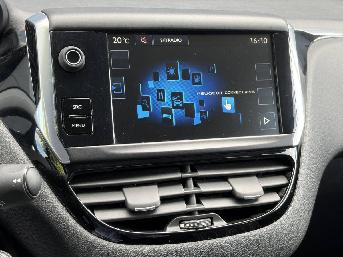 Peugeot 208 Peugeot 208 1.2 PureTech Urban Soul ✓2e Eigenaar✓Navi✓Airco✓Cruise✓Pdc✓5 Deurs✓N.A.P✓Zeer Zuinig✓Apk tot 01-2027