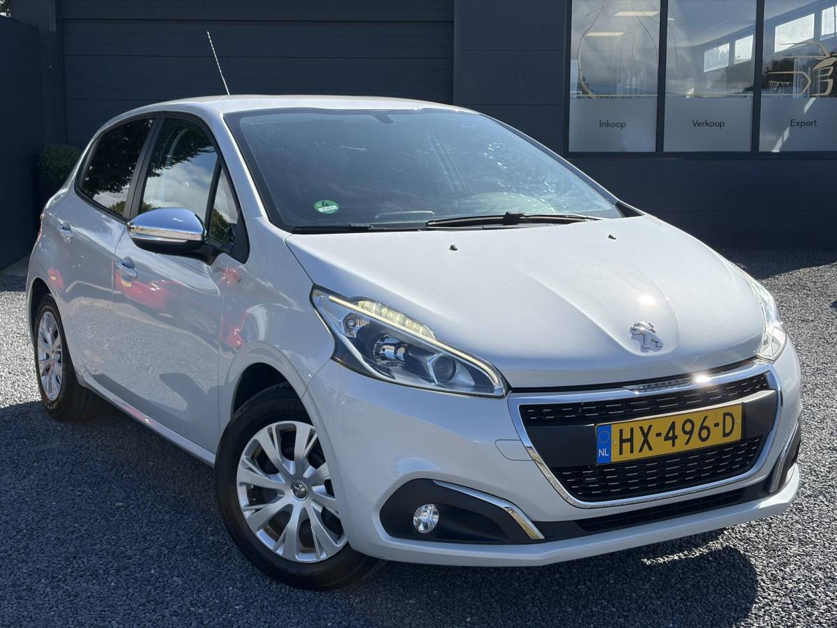 Peugeot 208 Peugeot 208 1.2 PureTech Urban Soul ✓2e Eigenaar✓Navi✓Airco✓Cruise✓Pdc✓5 Deurs✓N.A.P✓Zeer Zuinig✓Apk tot 01-2027