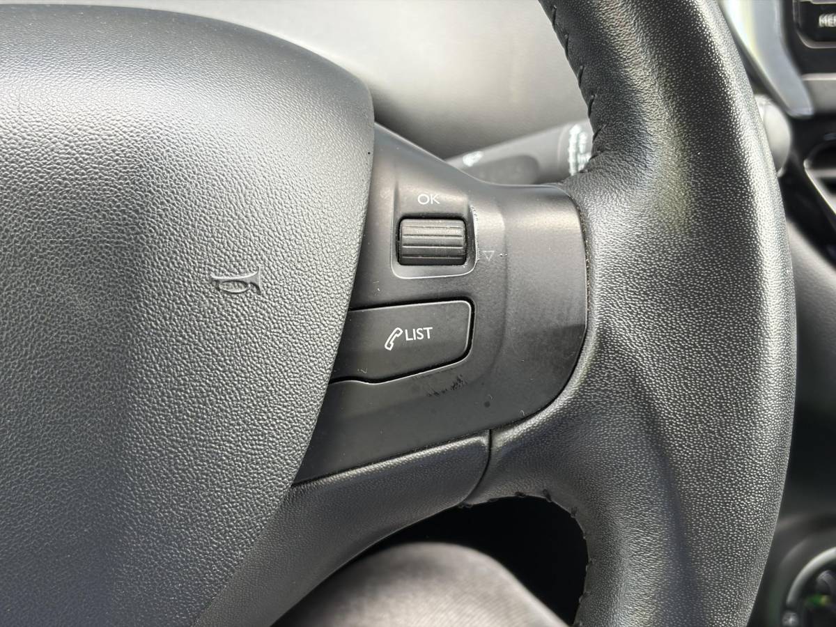 Peugeot 208 Peugeot 208 1.2 PureTech Urban Soul ✓2e Eigenaar✓Navi✓Airco✓Cruise✓Pdc✓5 Deurs✓N.A.P✓Zeer Zuinig✓Apk tot 01-2027