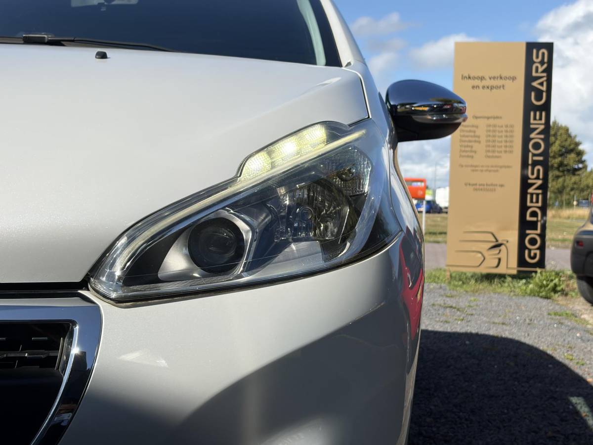 Peugeot 208 Peugeot 208 1.2 PureTech Urban Soul ✓2e Eigenaar✓Navi✓Airco✓Cruise✓Pdc✓5 Deurs✓N.A.P✓Zeer Zuinig✓Apk tot 01-2027
