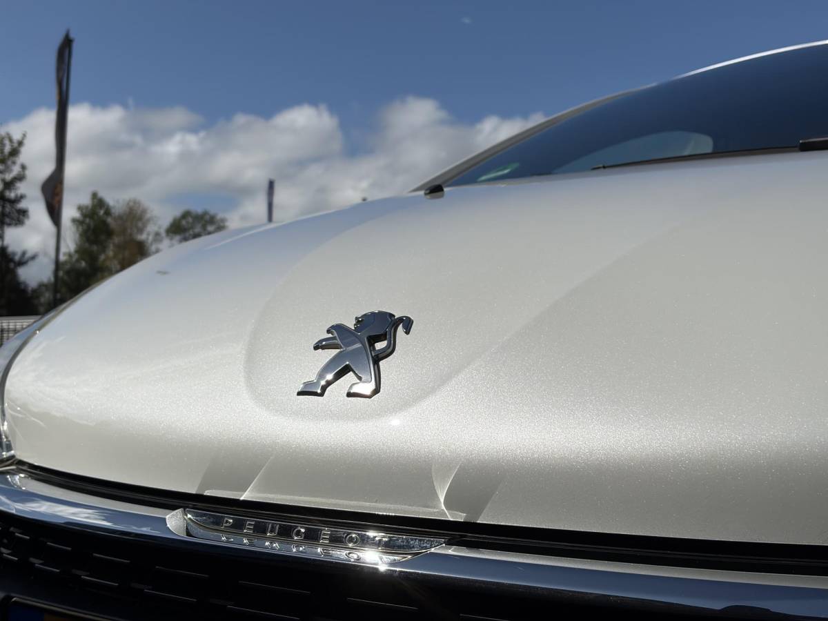 Peugeot 208 Peugeot 208 1.2 PureTech Urban Soul ✓2e Eigenaar✓Navi✓Airco✓Cruise✓Pdc✓5 Deurs✓N.A.P✓Zeer Zuinig✓Apk tot 01-2027