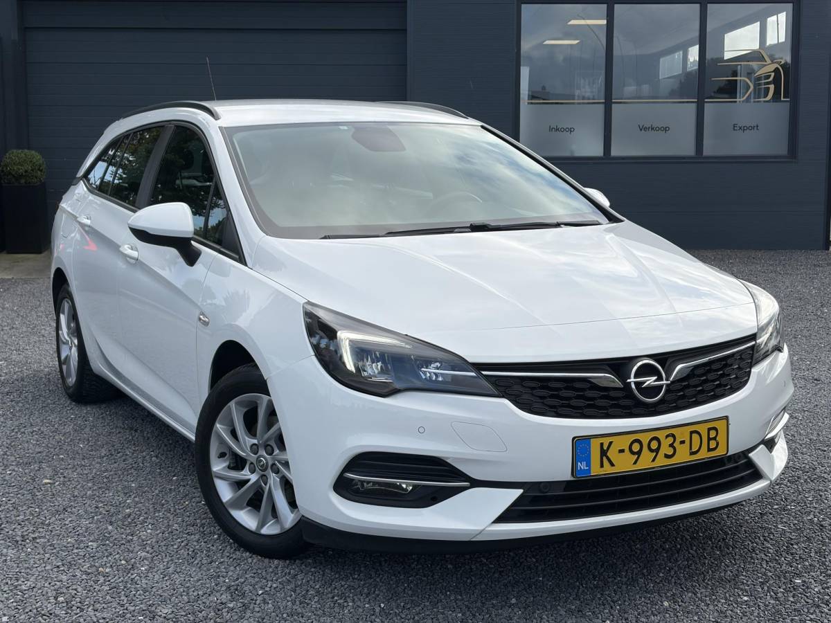 Opel Astra Opel Astra Sports Tourer 1.2 Edition ✓Camera ✓110pk✓2e Eigenaar✓Carplay✓Navi✓Airco✓Cruise✓Pdc✓LED koplampen✓N.A.P.✓6 Bak✓Pdc V+A✓Lm velgen✓Dakdragers ✓Comfortstoelen✓Bj 11-2020✓Apk tot 07-2028