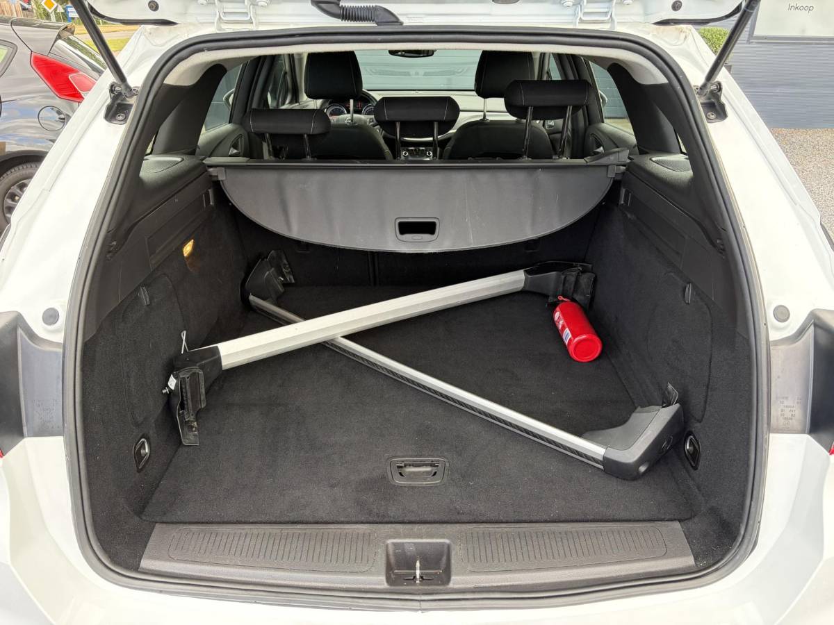 Opel Astra Opel Astra Sports Tourer 1.2 Edition ✓Camera ✓110pk✓2e Eigenaar✓Carplay✓Navi✓Airco✓Cruise✓Pdc✓LED koplampen✓N.A.P.✓6 Bak✓Pdc V+A✓Lm velgen✓Dakdragers ✓Comfortstoelen✓Bj 11-2020✓Apk tot 07-2028
